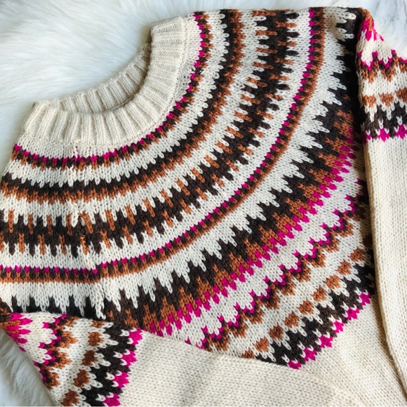 Love Tree Christmas Sweater Size L - Picture 13 of 16